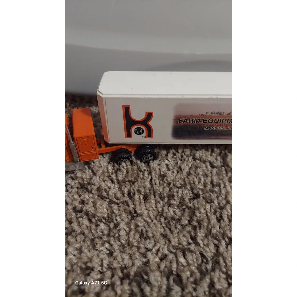 Kory Farm Division Brand‎  Die Cast Semi Cab White/Orange